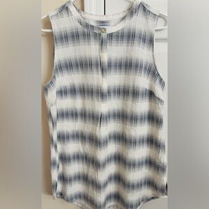 Liz Claiborne Multicolored Woman’s Medium Lightweight Tank Top